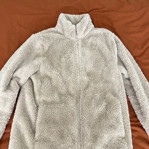 Uniqlo fuzzy jacket